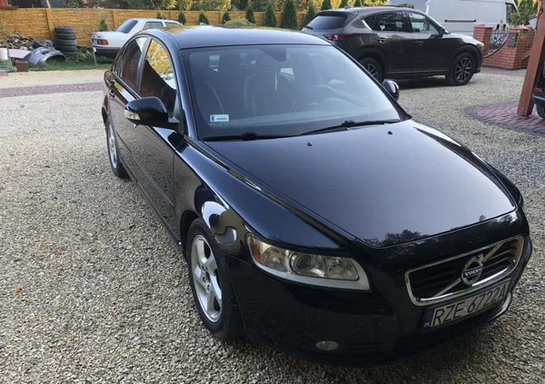 Volvo S40 cena 25900 przebieg: 209000, rok produkcji 2012 z Skarżysko-Kamienna